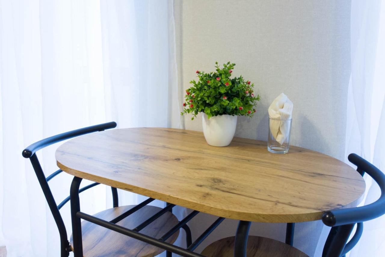 Cozy Studio In The City Center - Mykoly Khvylovoho Str 5-1 Kharkiv Eksteriør billede