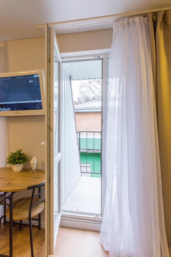 Cozy Studio In The City Center - Mykoly Khvylovoho Str 5-1 Kharkiv Eksteriør billede